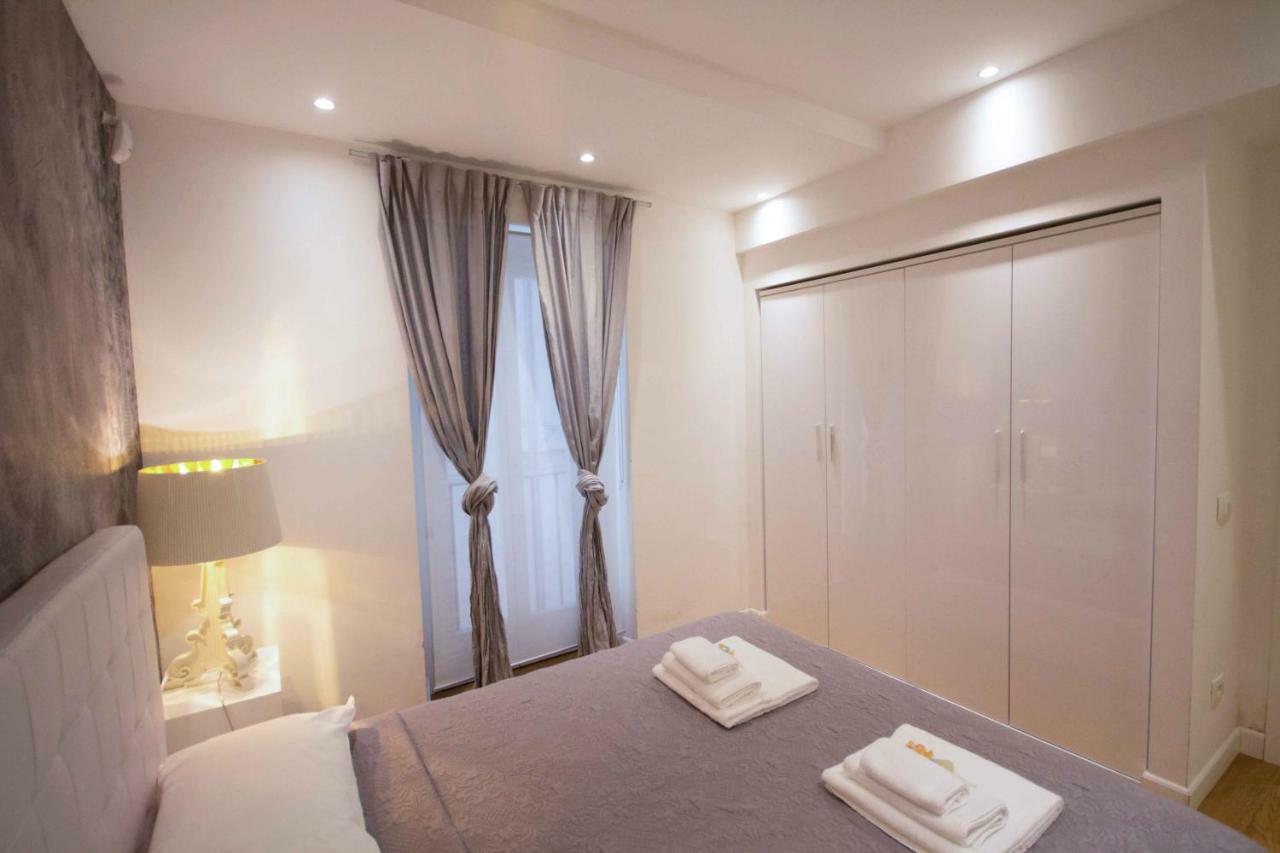 רומא Apartment Via Del Corso מראה חיצוני תמונה