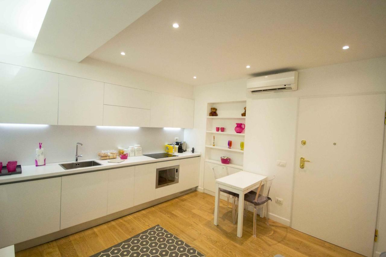 רומא Apartment Via Del Corso מראה חיצוני תמונה