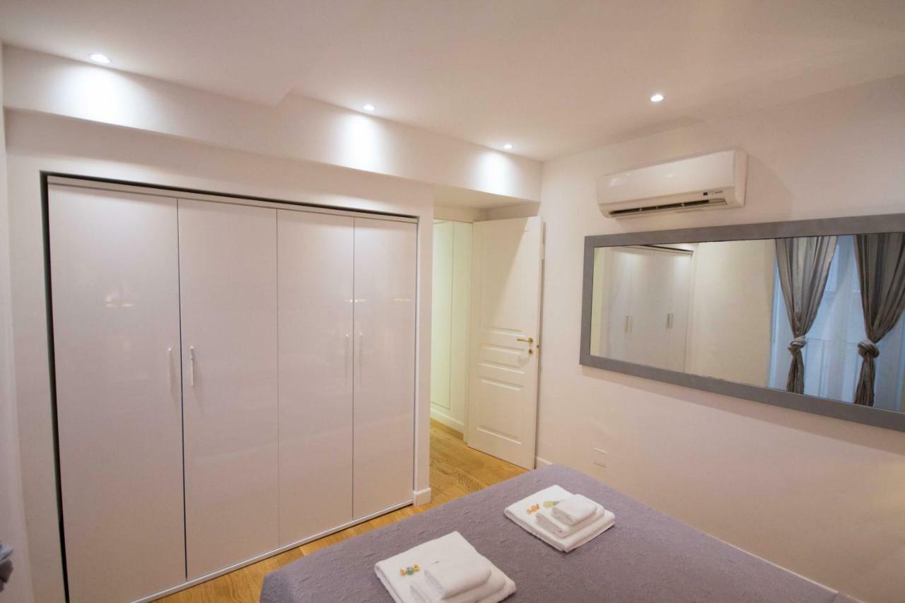 רומא Apartment Via Del Corso מראה חיצוני תמונה