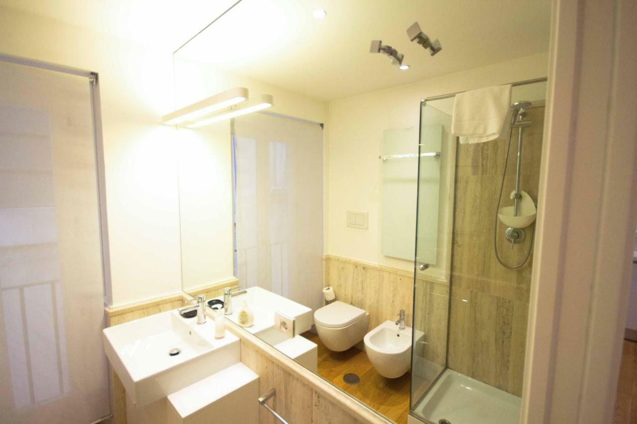 רומא Apartment Via Del Corso מראה חיצוני תמונה
